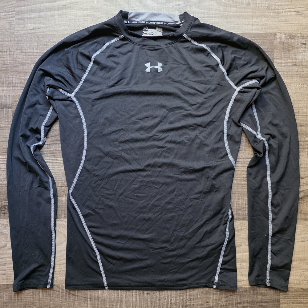 Under Armour Men's Black and Gray Long Sleeve Tee